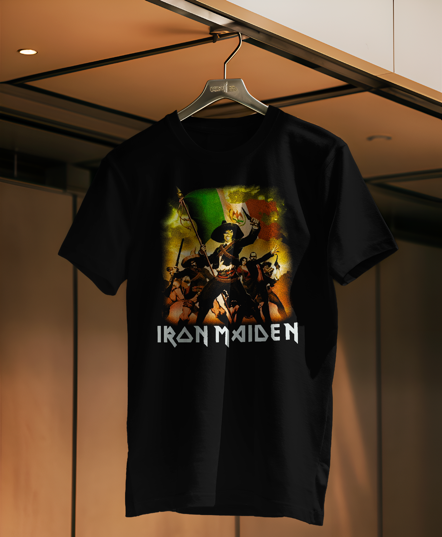 Rockwear #IronMaiden "Revolución" - T-Shirt